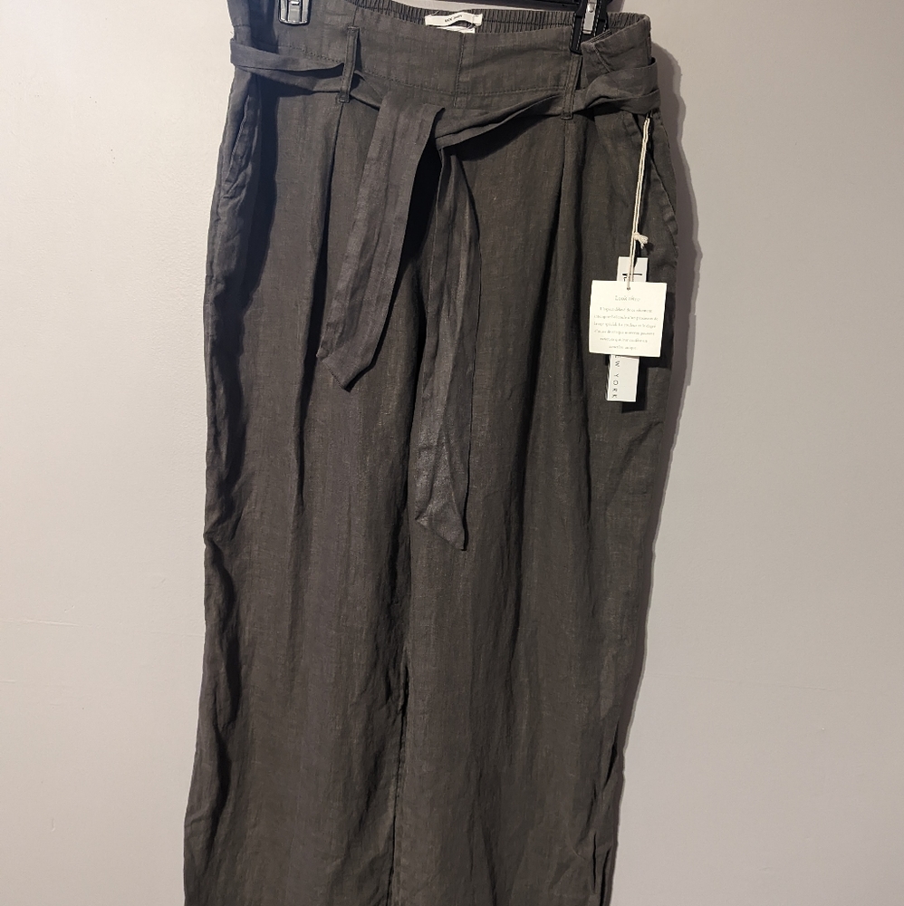 Nicole Miller | NWT Sage Green Linen Pants